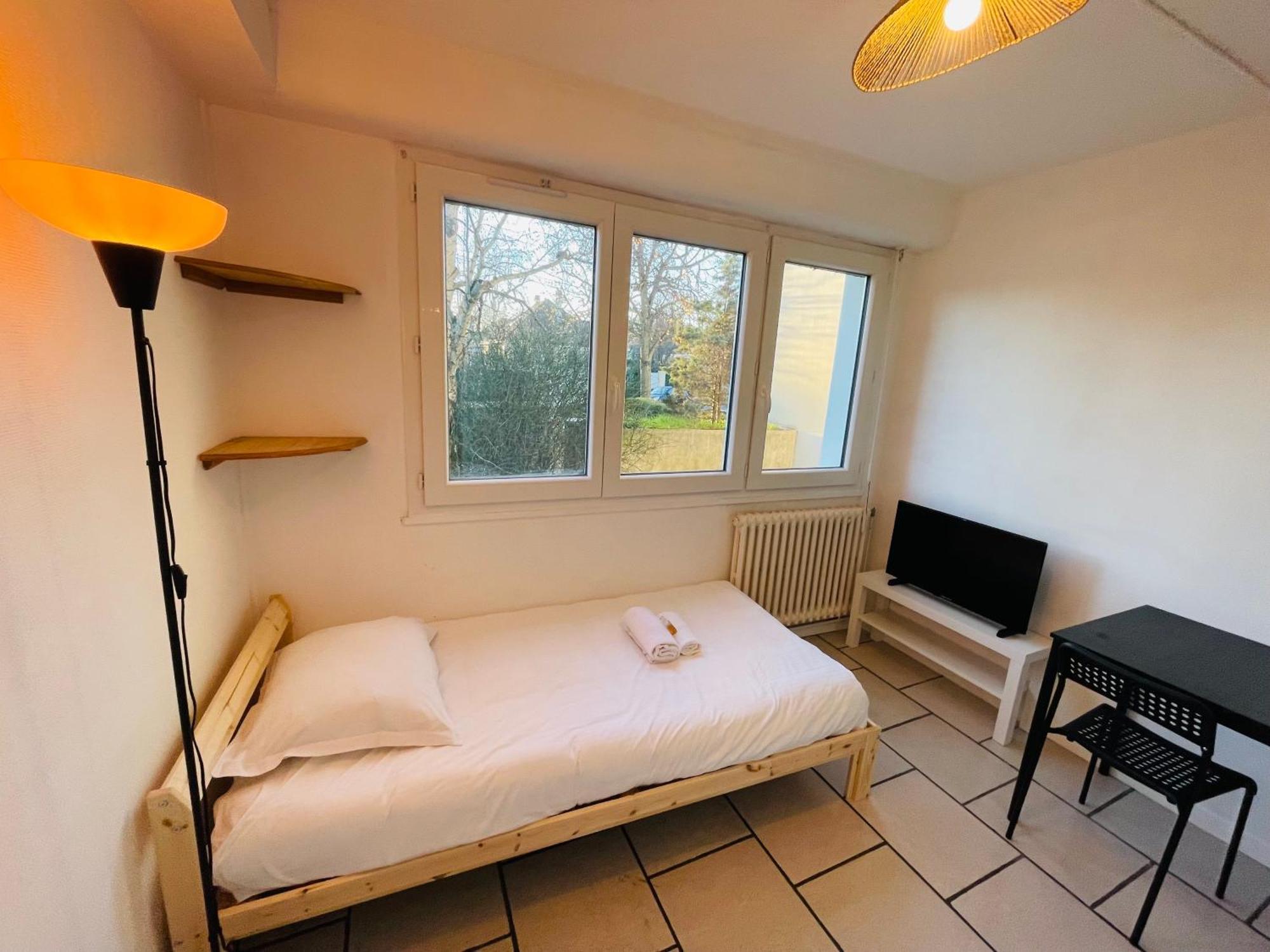 Alyo, Proche Centre 1p Appartement *